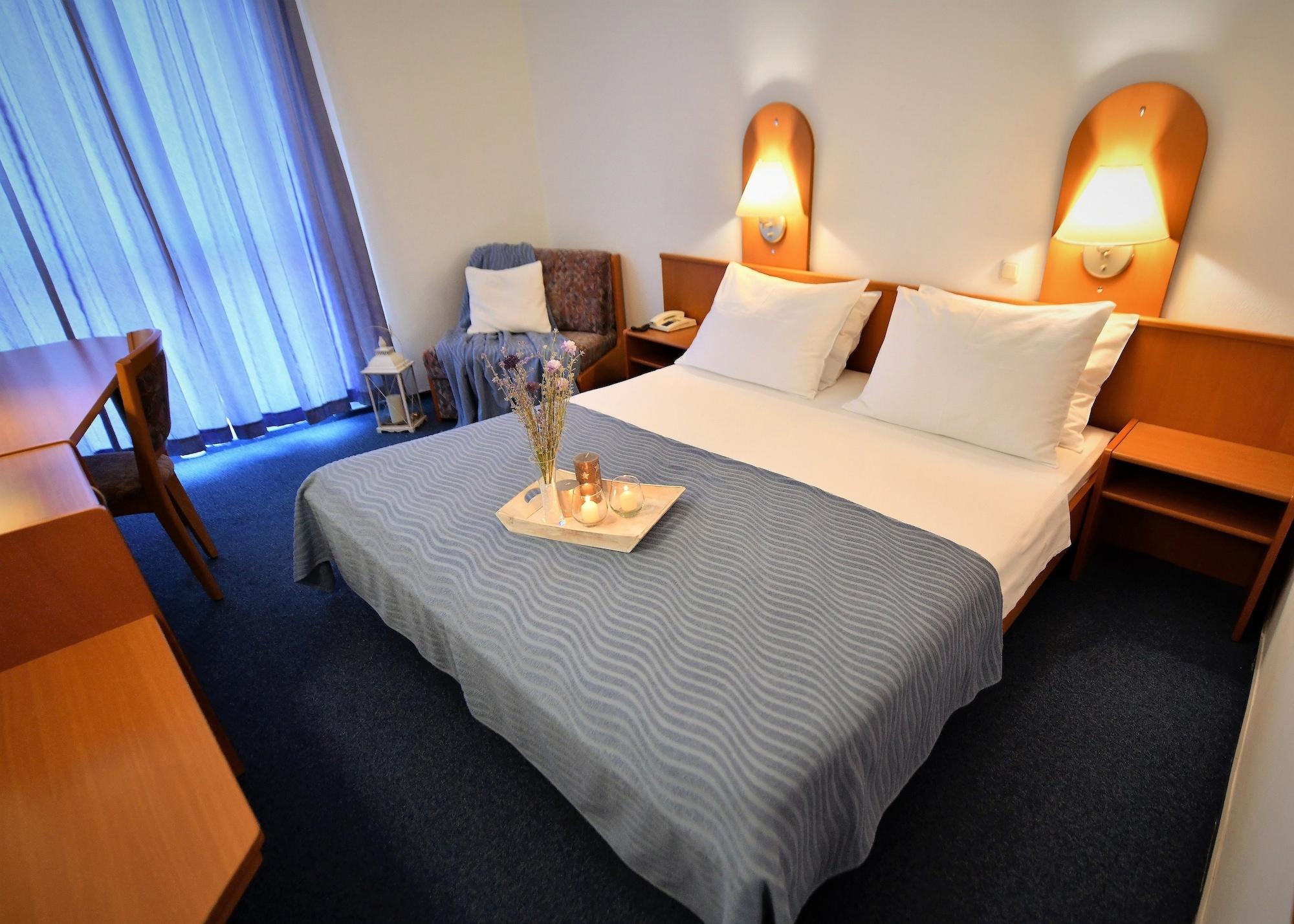 Hotel Alkar 3*