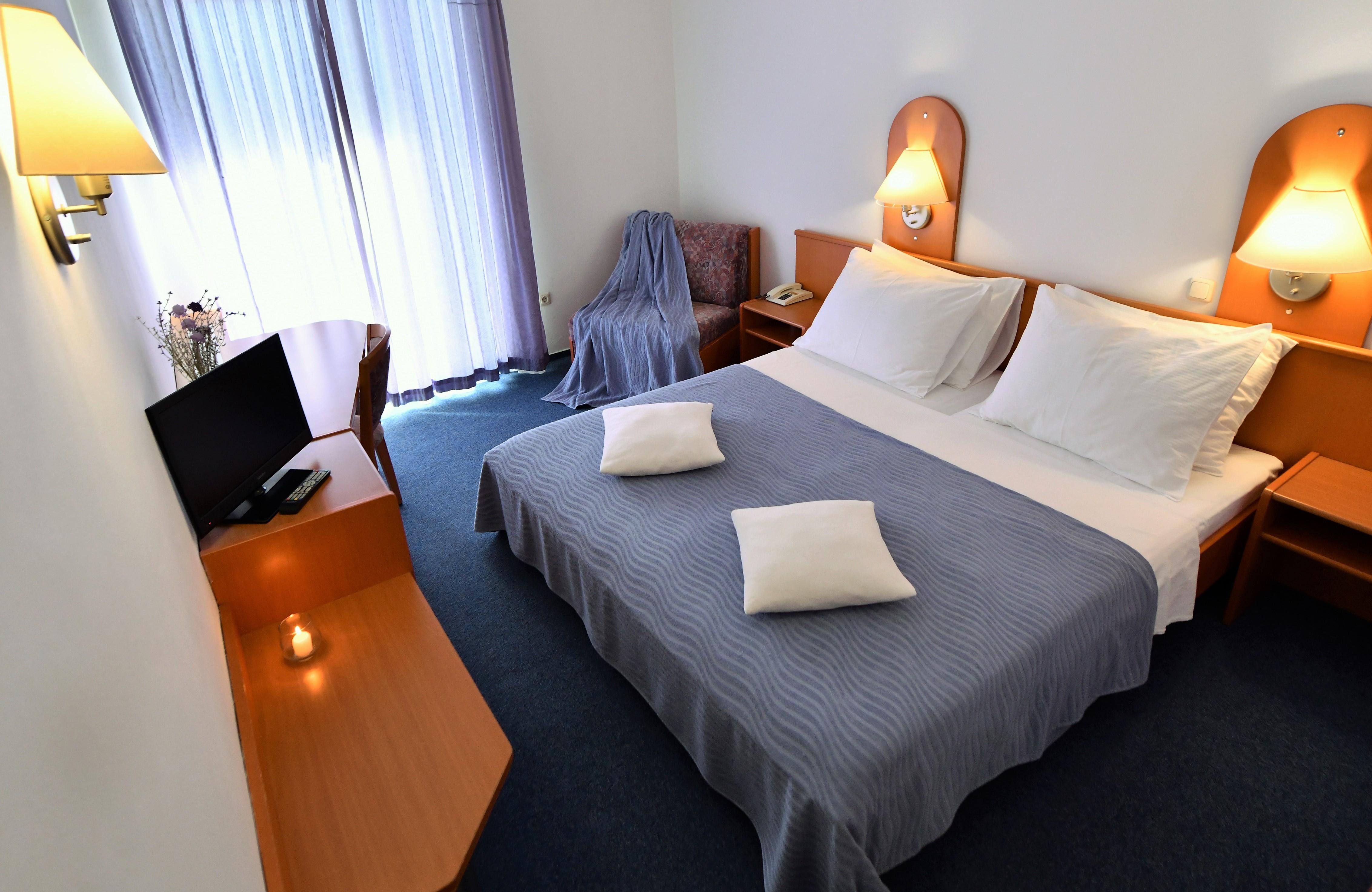Alkar Hotel 3*